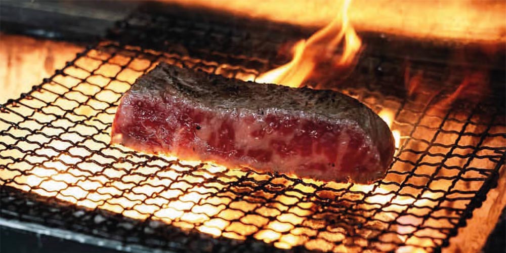 Meat on Konro grill
