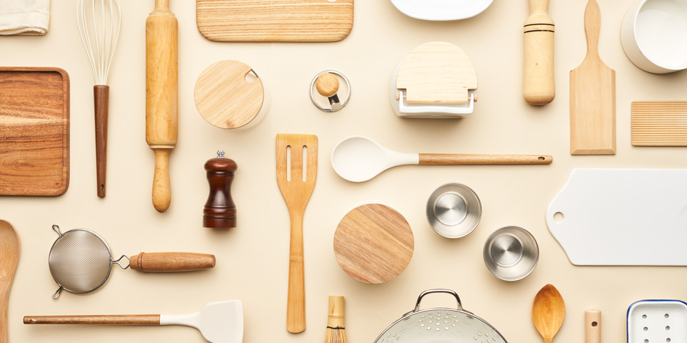 Various kitchen aids