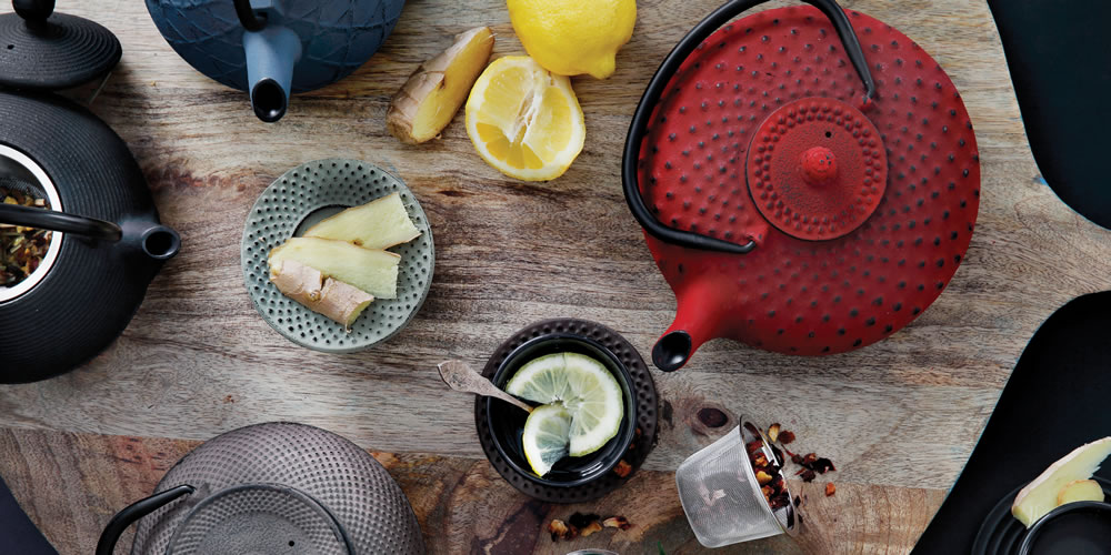 Cast-iron teapots with tea cups|default:Cast iron teapots|default:.NAME