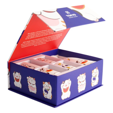 Tokyo Design Studio Sake-Set Kawaii Lucky Cat Weiß/Rot (1 Flasche, 4 Becher), Porzellan, 120/50 ml