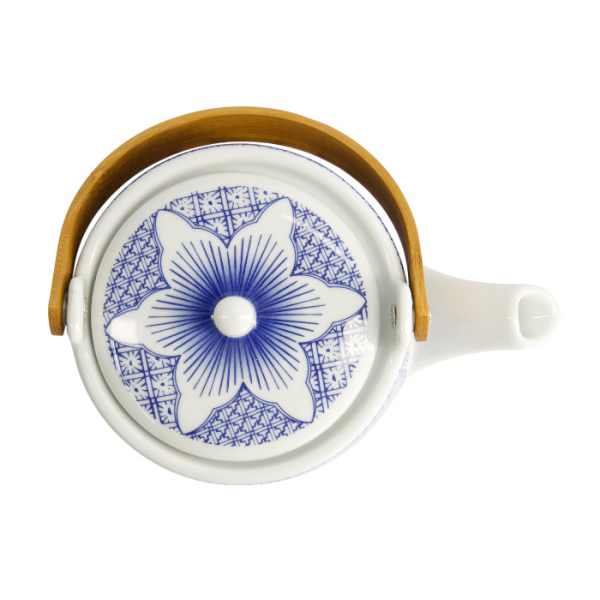 Teapot Lily Flower in Gift Box, Porcelain, 800 ml, Item No. 21710