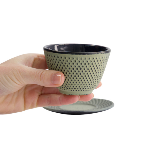 TDS, WY Tee Becher mit Untertasse, Arare, Grün/Grau, Gusseisen, Ø 7x5,5cm 120ml, Art.-Nr. 4269