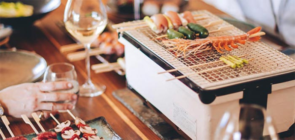 Medium Rect Wooden Base Konro Grill at g-HoReCa (picture 2 of 4)